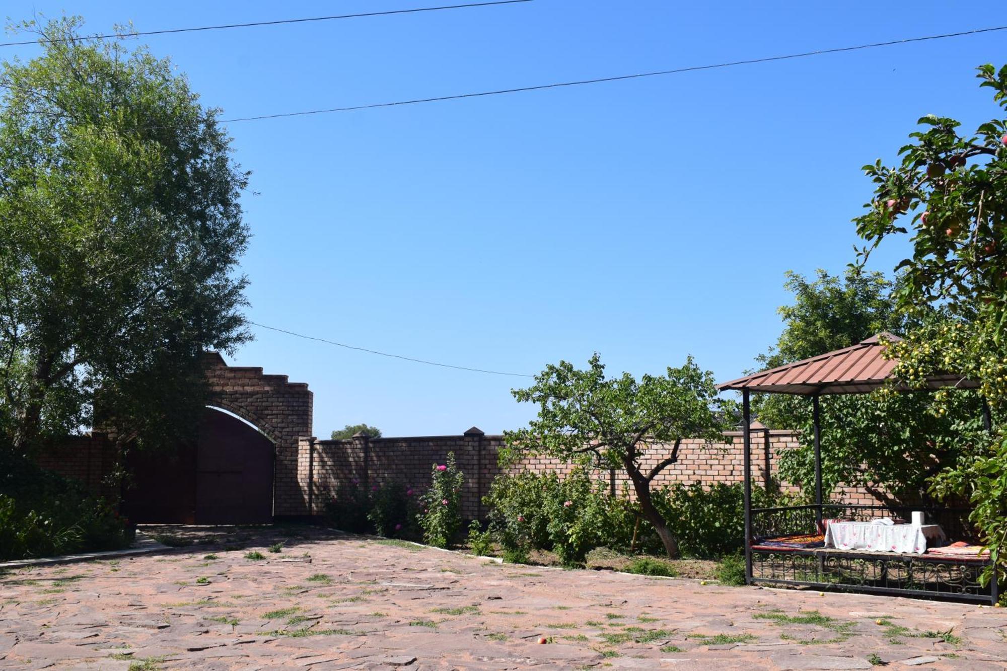 Taj Altyn Hotel Kaji-Say Exterior foto